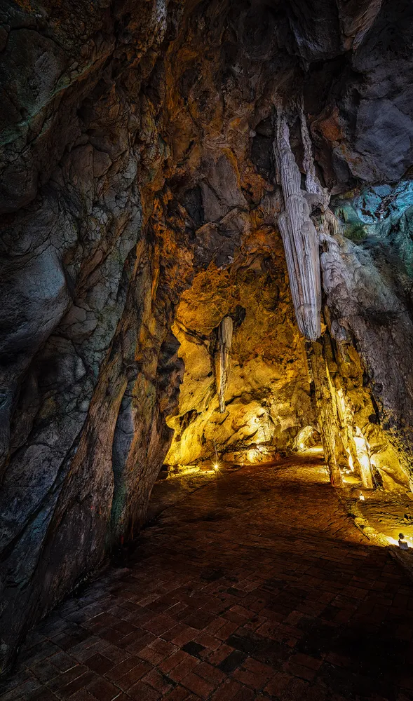 ถ้ำเขาหลวง เพชรบุรี