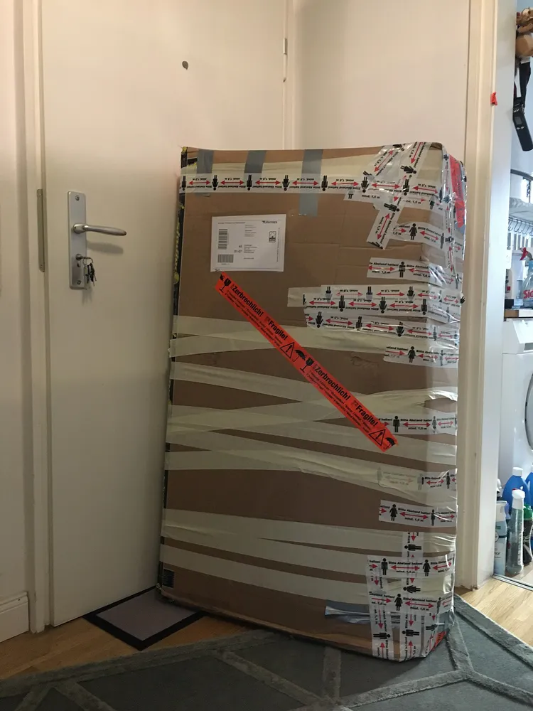 A large parcel (illustrative) — film the unboxing as evidence