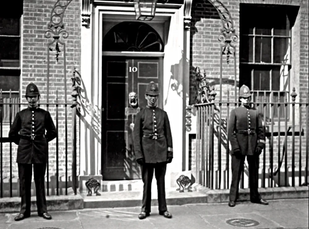 10 Downing Street, where Burnham will move in on Monday