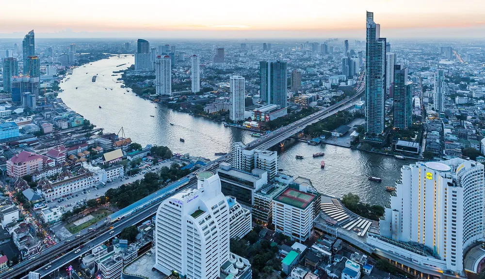 Aerial view of Bangkok and the Chao Phraya River — Thailand's economic and business hub